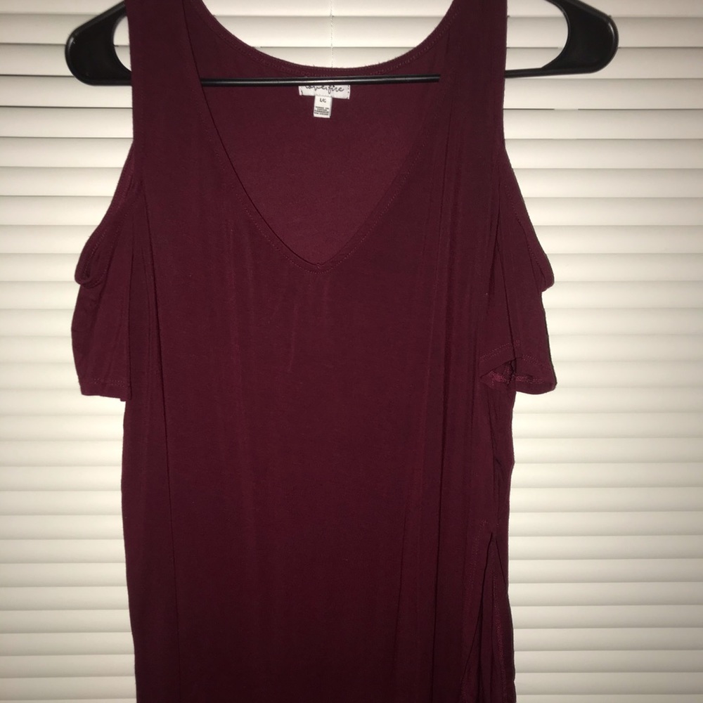 Love, fire burgundy blouse